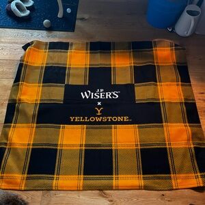 JP Wiser's x Yellowstone Plaid Throw Blanket - Black and Orange
